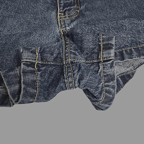 Vintage 90s Tommy Hilfiger  Medium-Dark Wash Denim Jean Shorts Juniors Size 13 - Picture 5 of 13